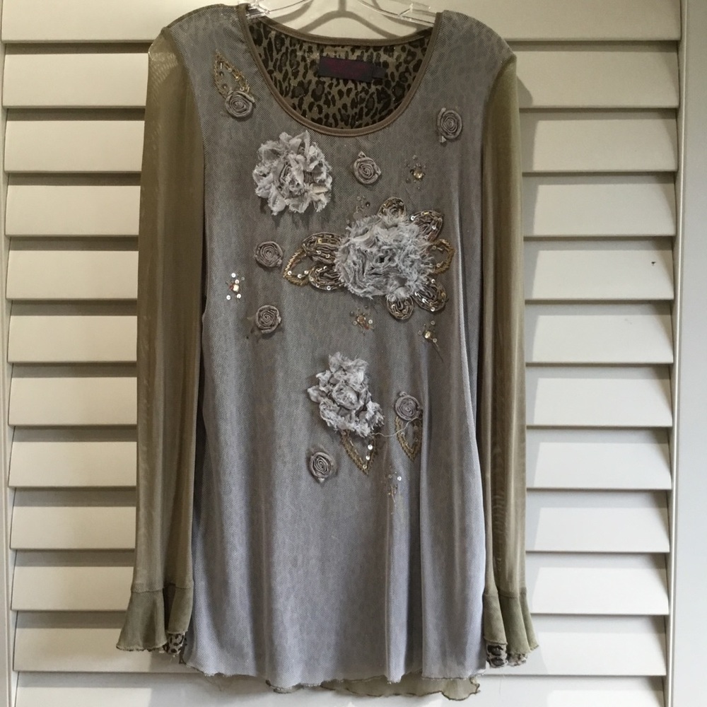 Unique Blouse